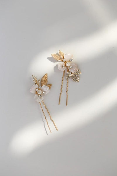 Pearl and Rhinestone Enamel Flower Hair Accessories - RubyVanilla
